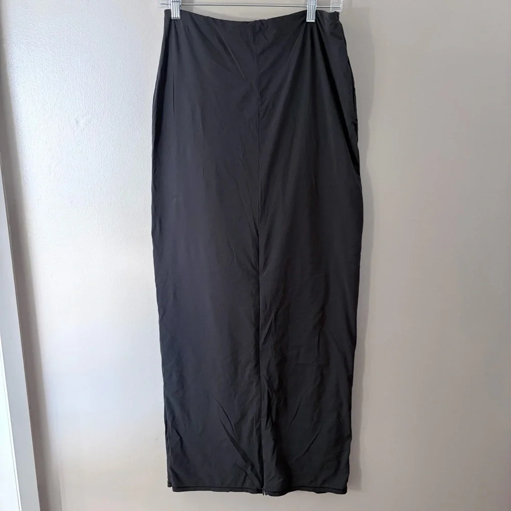 SKIMS Fits Everybody Tube Maxi Dress in Onyx Black - XL - Picture 4 of 8